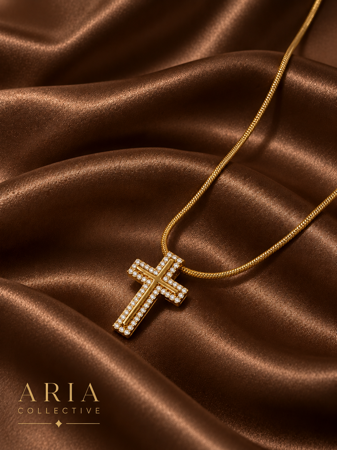 CASSIAN CROSS NECKLACE