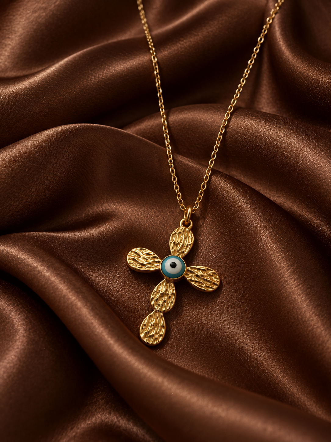 CROSS-EYE NECKLACE