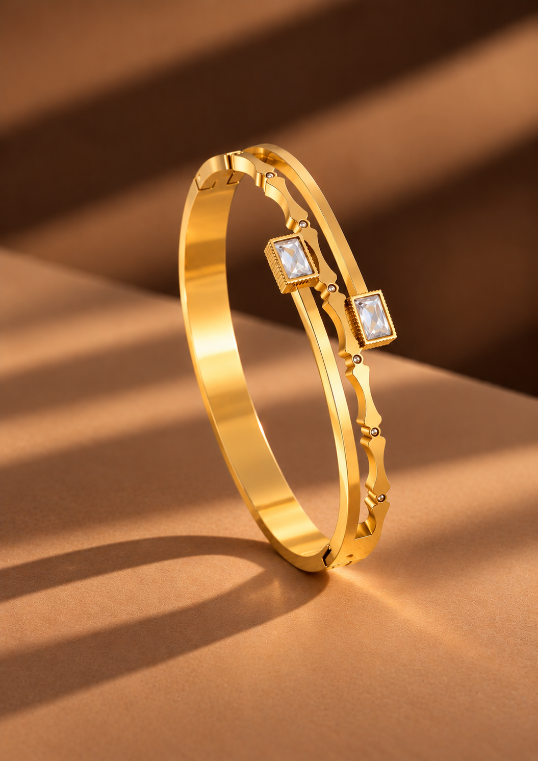 SOREN GOLD CUFF